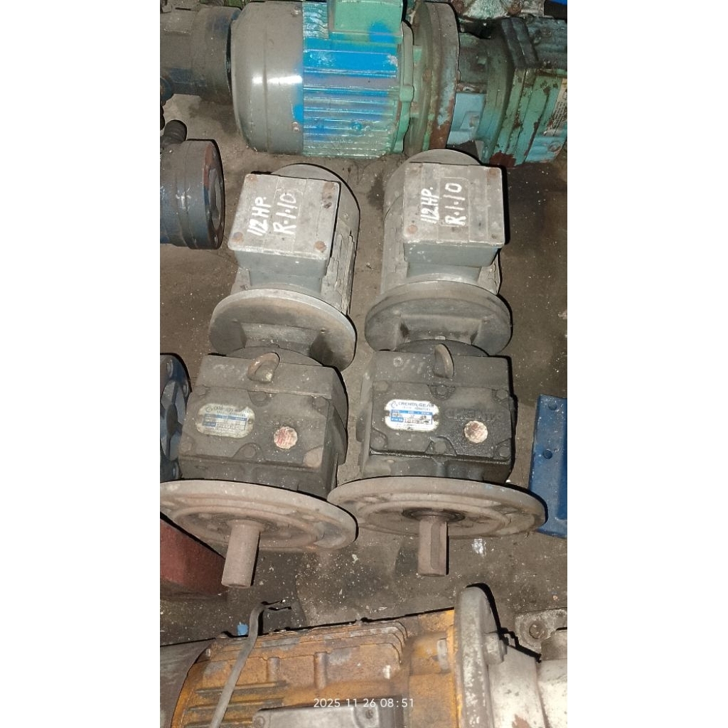 Dinamo Gear Motor Listrik 3 Phase Industri Pabrik. 1/2 Hp Tipe Fleng Rasio Gear Box 1:10 Barang Dija