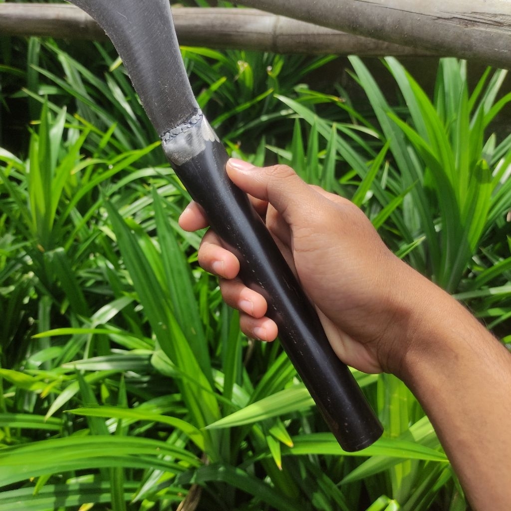 Sabit rumput bahan baja super tajam