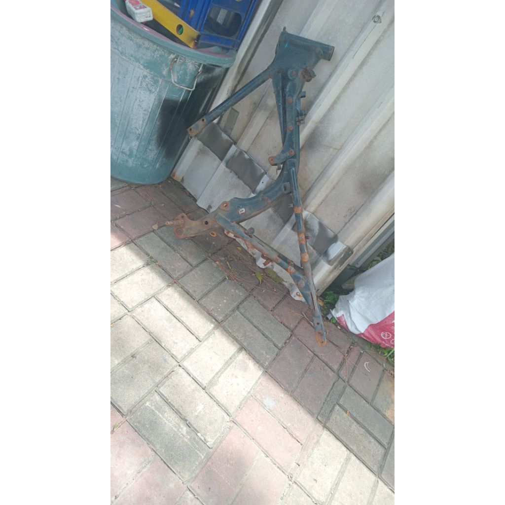 rangka gl100 ory balungan gede bahan.