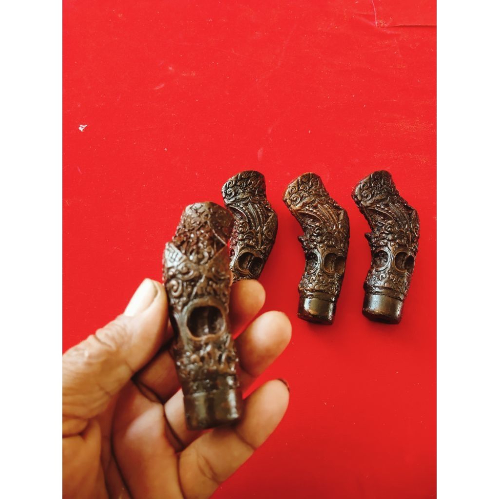 Deder keriss cirebon ukir