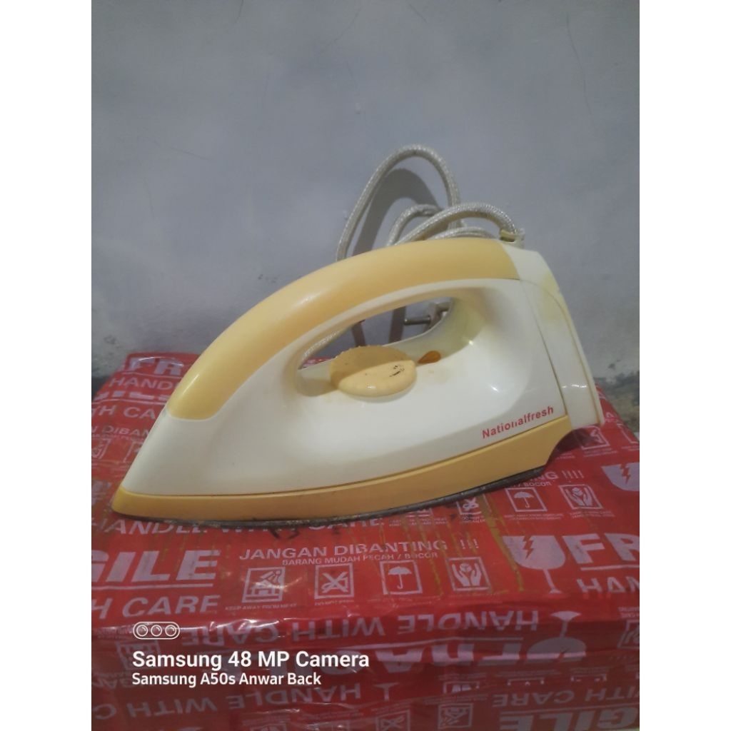 Setrika Nasional Secon/Bekas Berkualitas