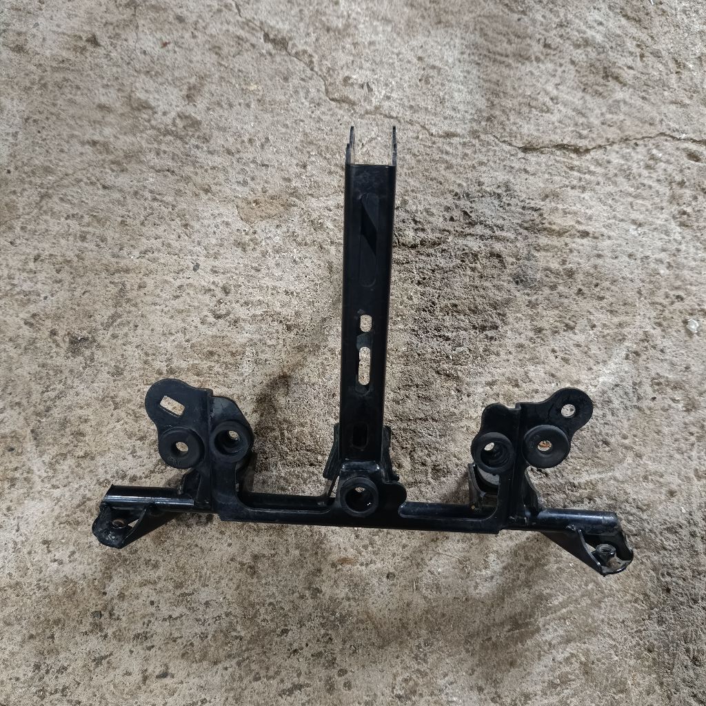 tanduk rusa cbr150r k45g