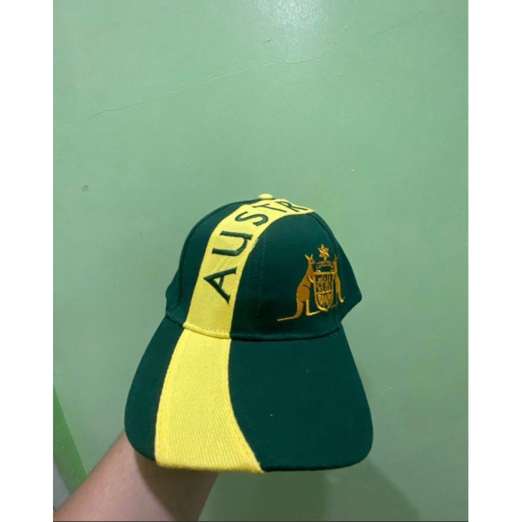Topi Australia Original Merchandise