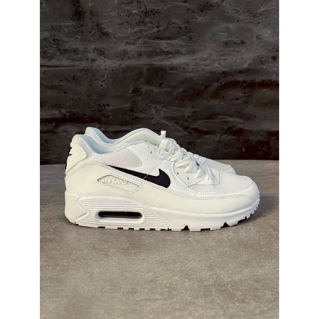 Sepatu Nike Air Max 90 White Black