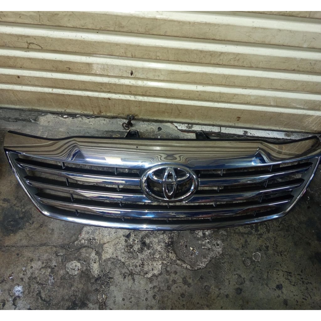 grill fortuner vnt tahun 2015 original