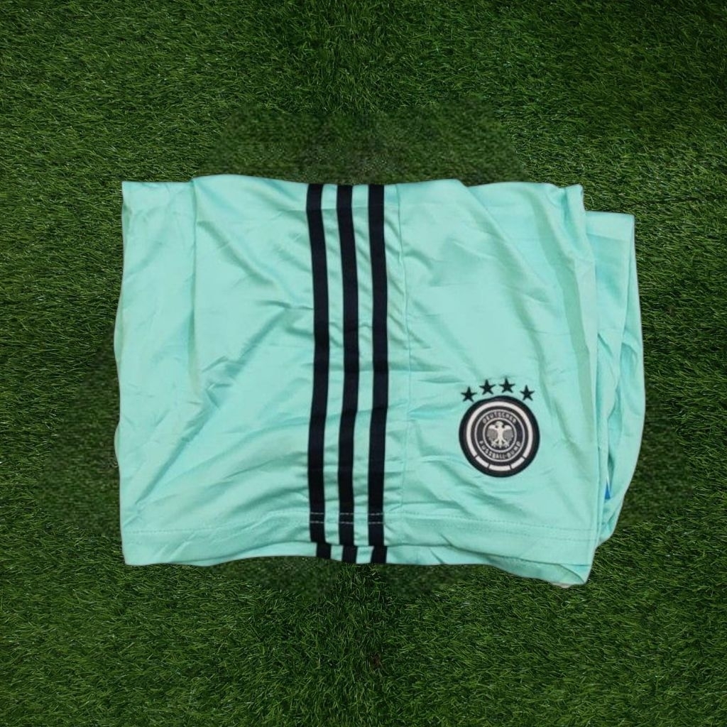 CELANA BOLA JERMAN AWAY PIALA DUNIA 2026 TOP QUALITY