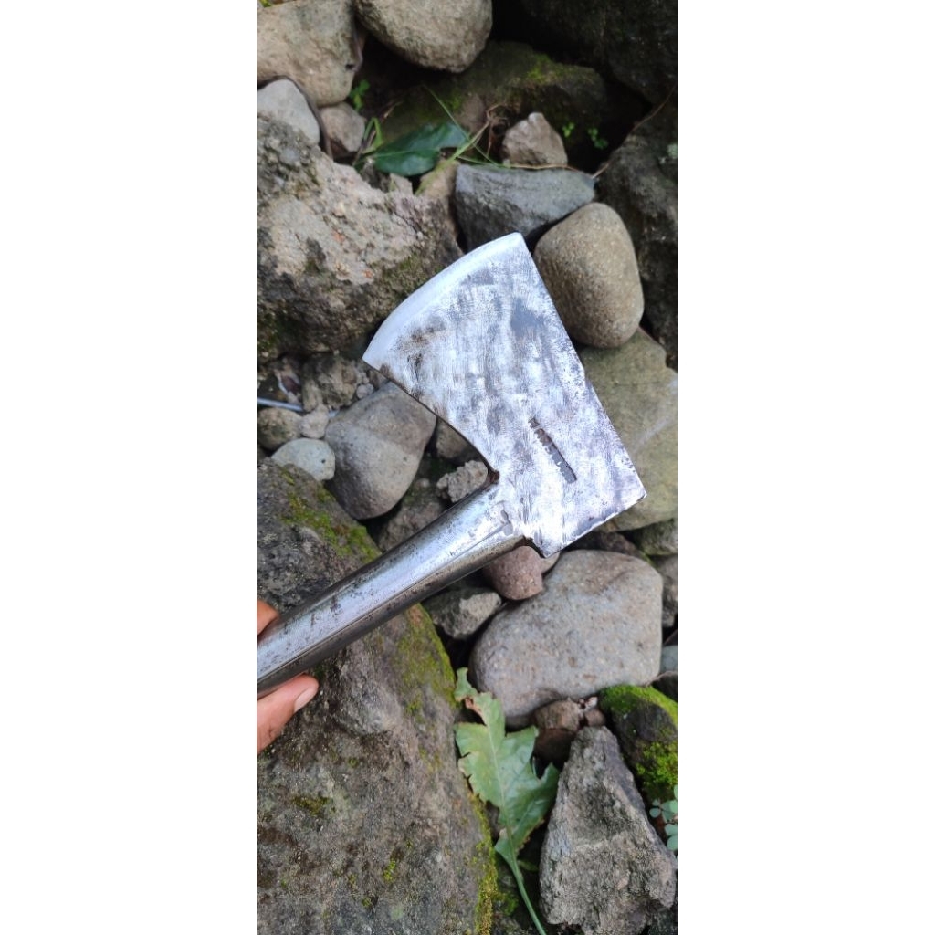 kapak bambu, kapak potong tulang kapak tebang kapak baja kapak per kapak pohon kapak babat alas kapa