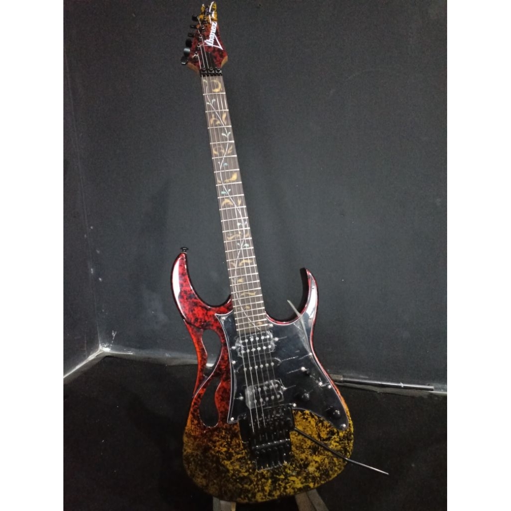 Ibanez Pia Steve Vai Signature Series Custom
