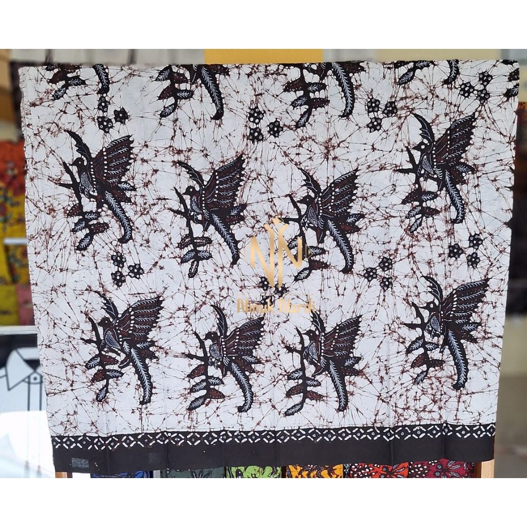 Kain Batik Tulis Bakaran Khas Pati