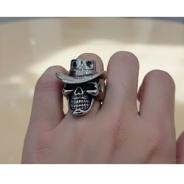 Cincin Titanium Pria Topi Cowboy Skull ring