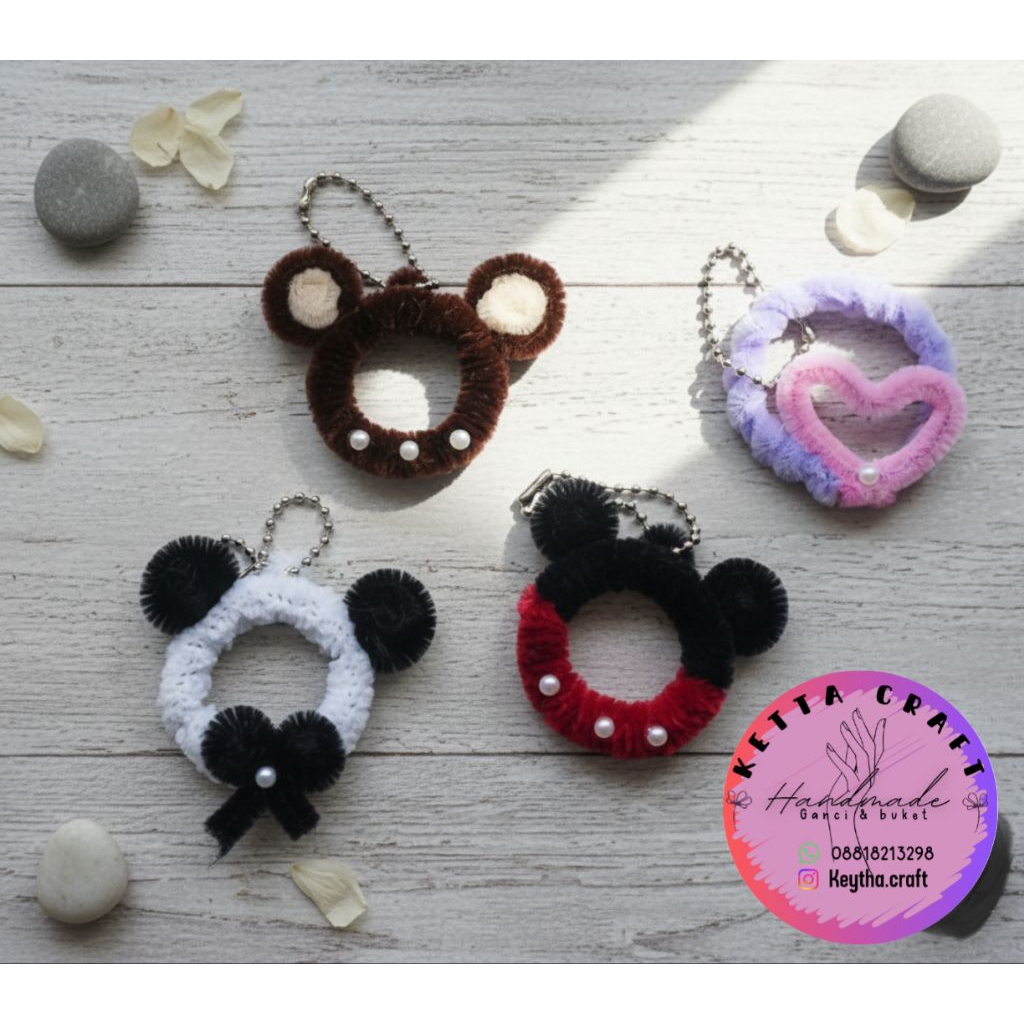 gantungan kunci & hp kawat bulu