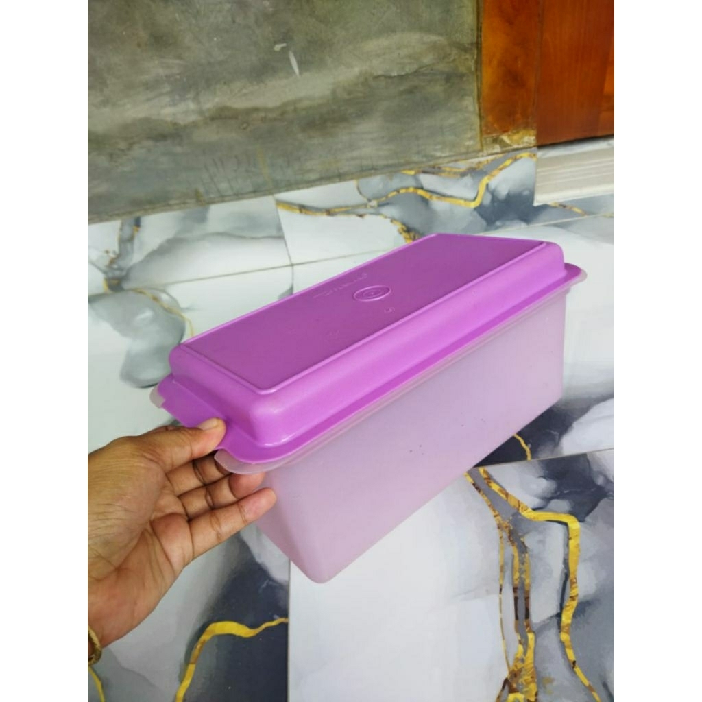 wadah roti toples roti besar warna ungu tupperware second preloved