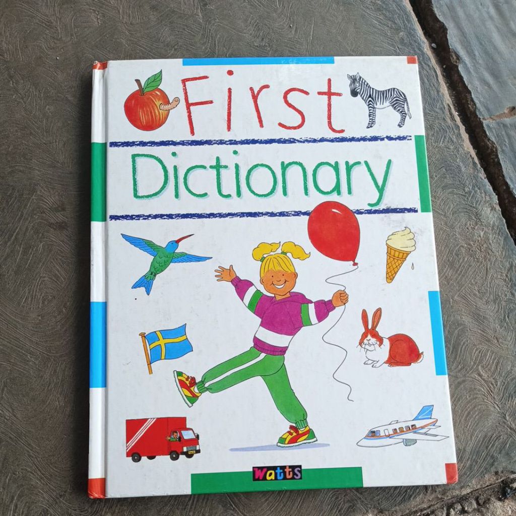 BUKU ANAK : FIRST DICTIONARY