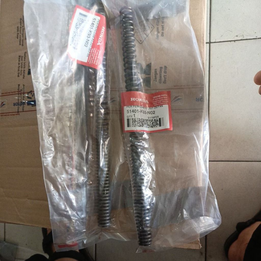 PER SHOK DEPAN SCOOPY BEAT 51401 K93 N02