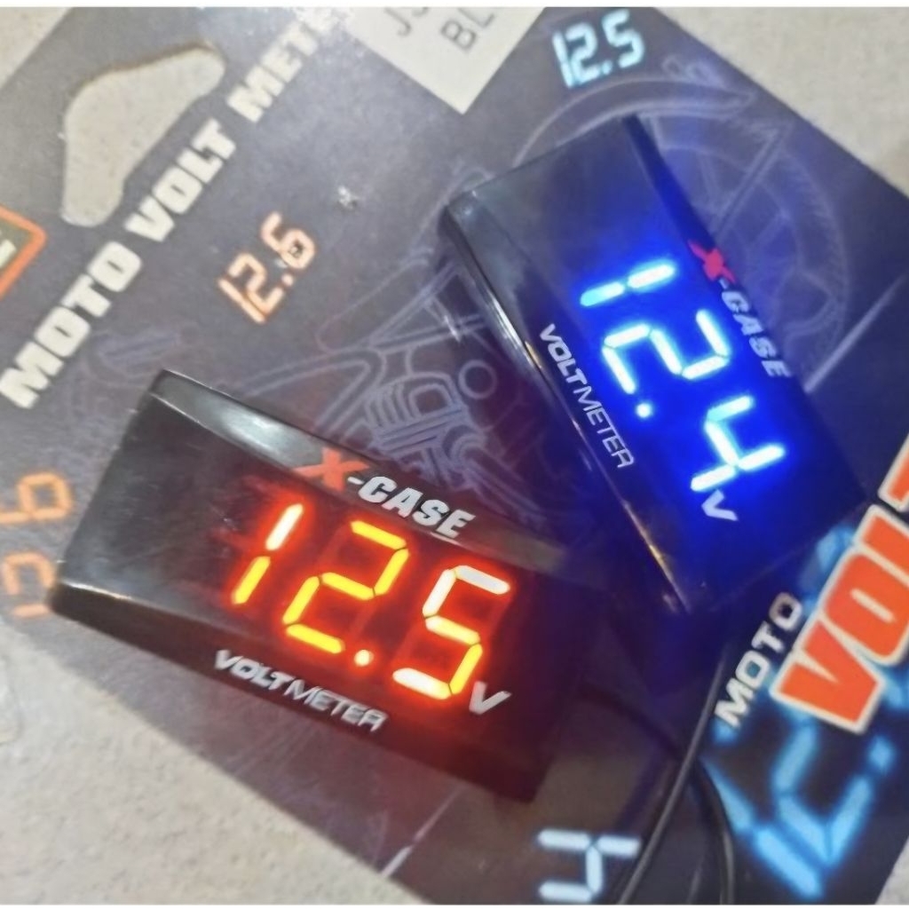 Voltmeter Aki Digital Voltmeter Aki Universal