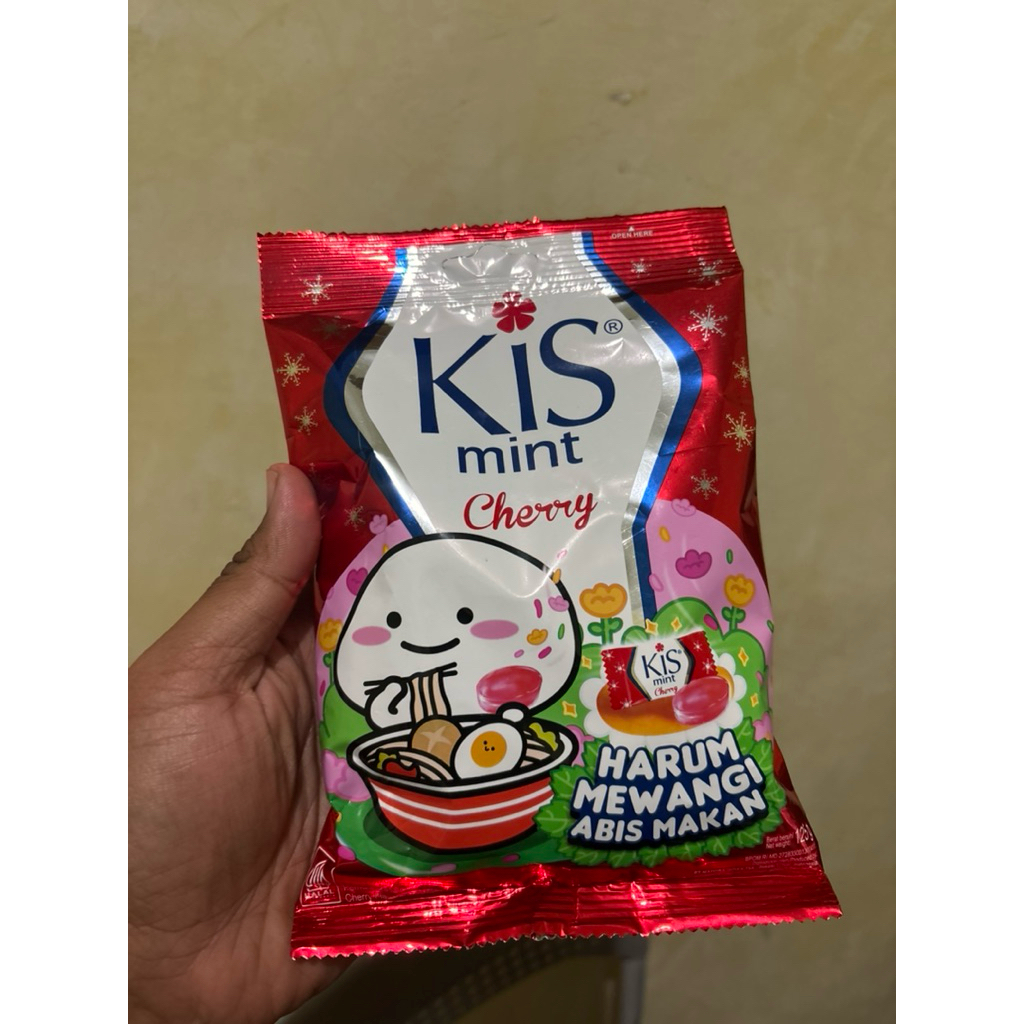 Permen KISS 1 Bungkus