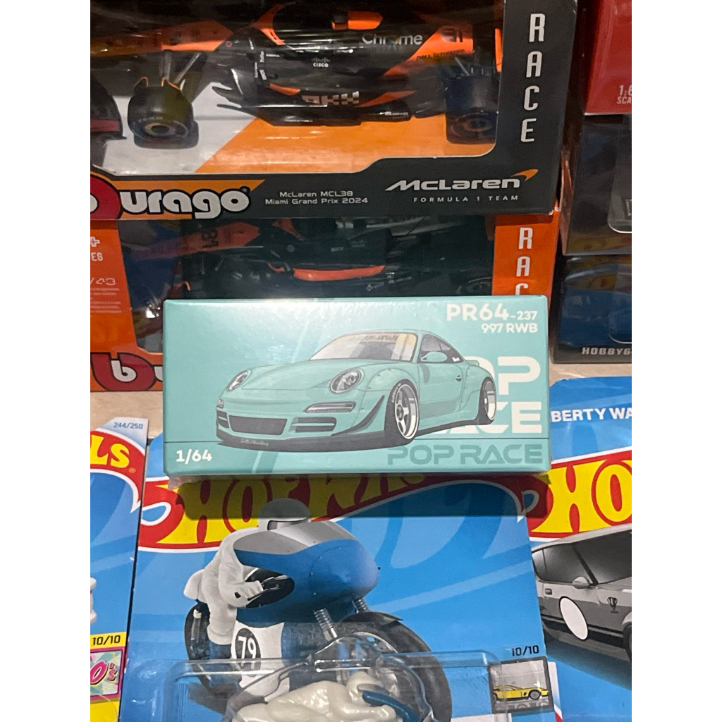 POP RACE PORSCHE 997 RWB