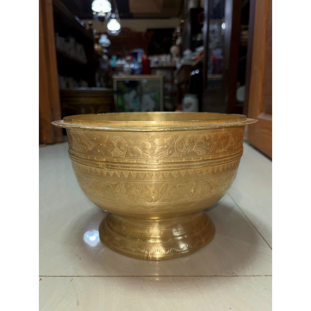 Bokor kuningan ukir lawas TEBAL ( B-1105 )