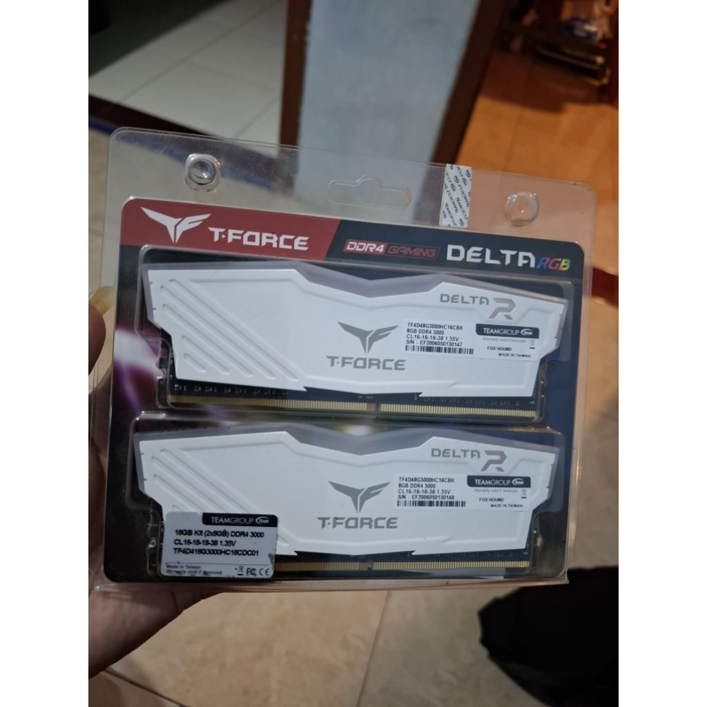 RAM T-Force Delta RGB DDR4 16GB 2x8 3000MHz