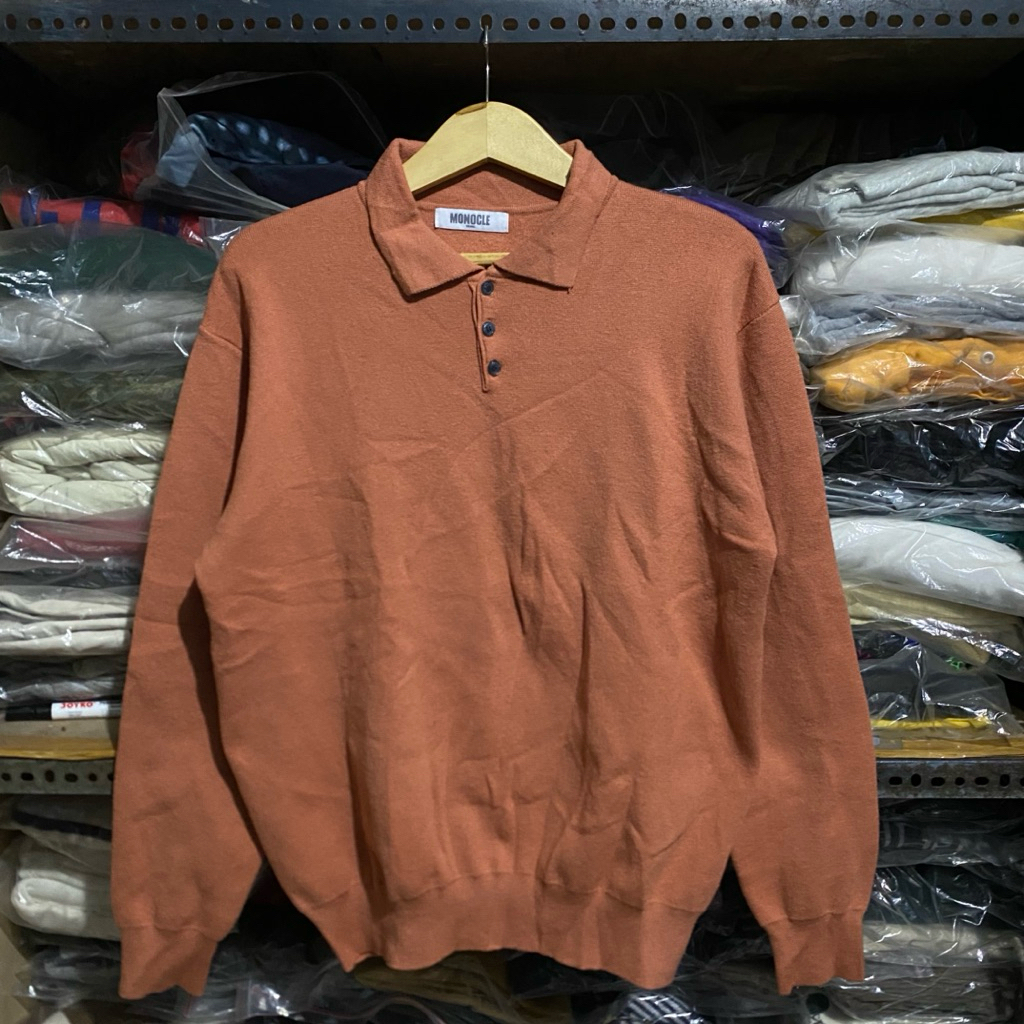Monocle Seoul Button Knit Oren Size 65x55
