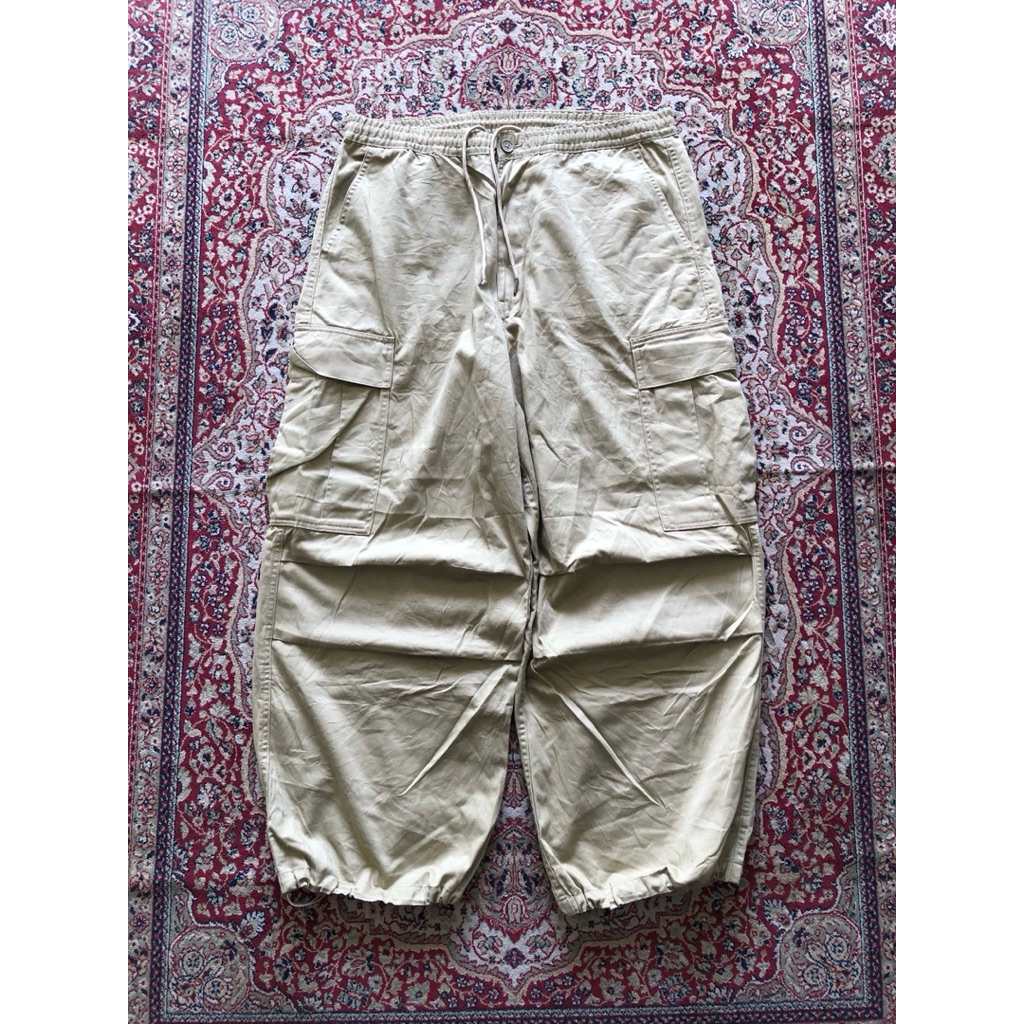 Celana Gu super wide cargo balloon pants Gu japan streetwear balloon pants HH147