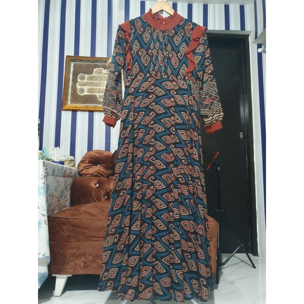 Dress Kamilaa by Itang Yunasz