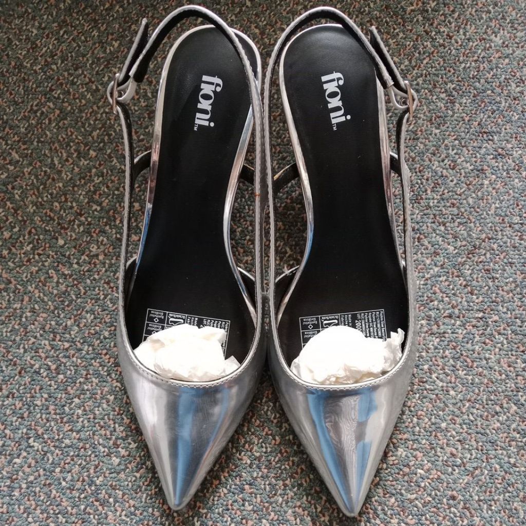 Heels Silver Fioni (Payless)
