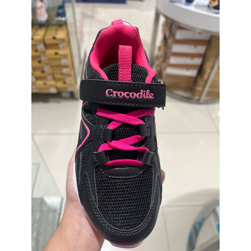 sepatu sekolah anak cewe crocodile