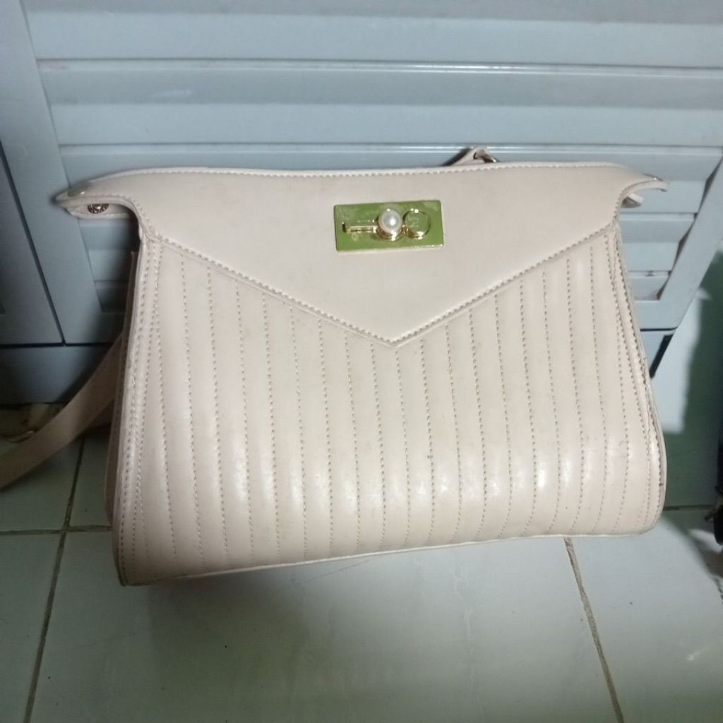 preloved tas les catino