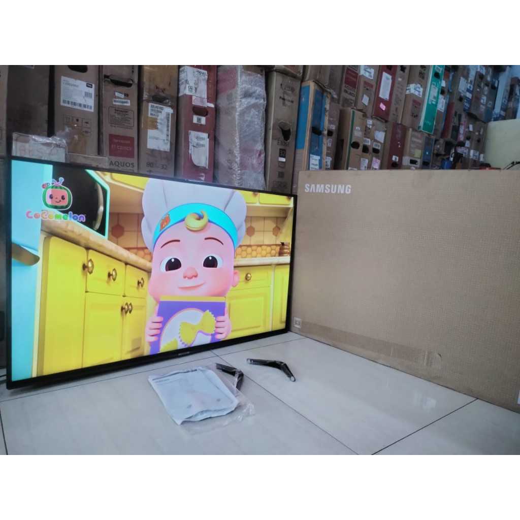 SMART TV Samsung 43In 4K UHD Sudah Youtube Digital TV Kondisi bekas pemakaian 5946F