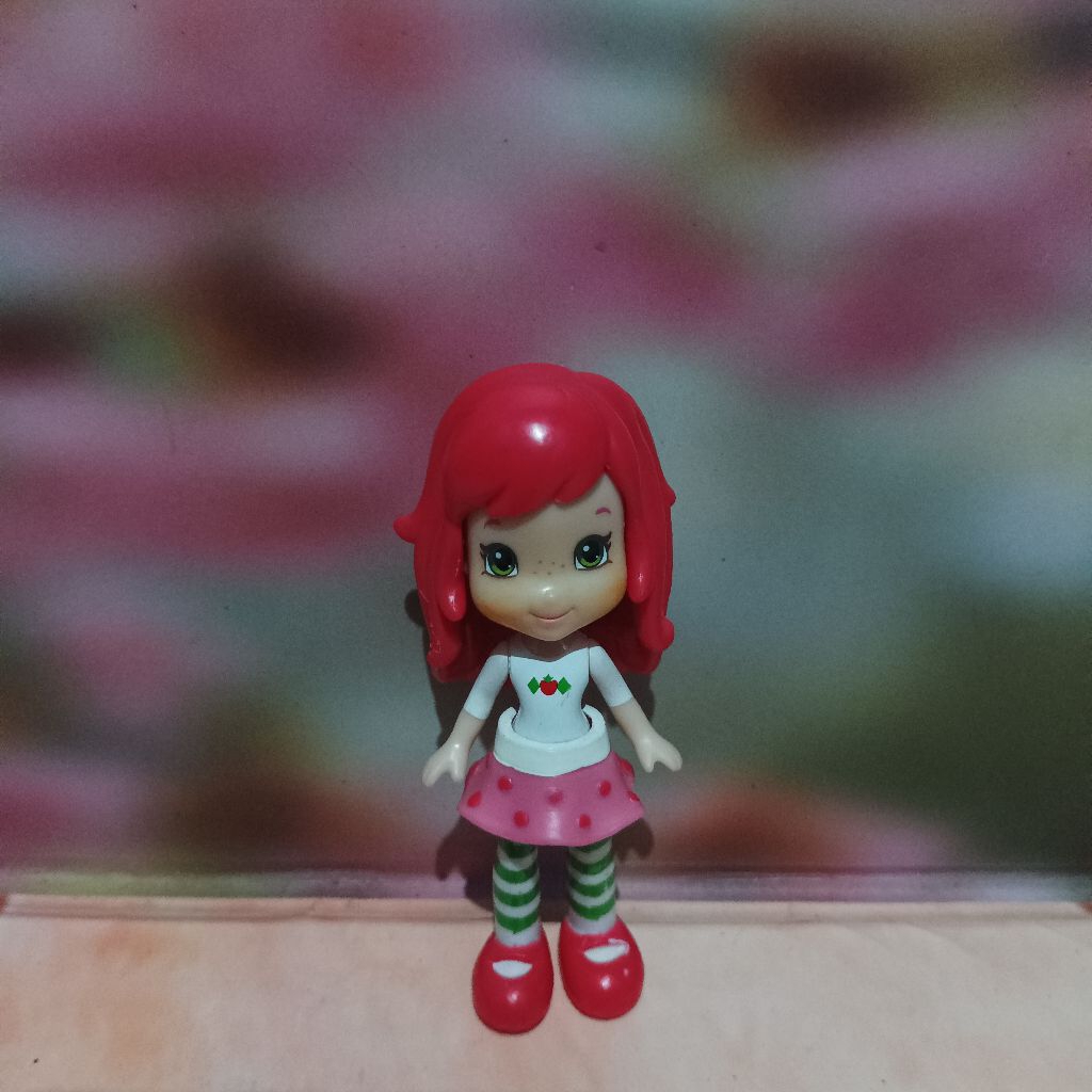 Strawberry Shortcake Figure Ori Hasbro