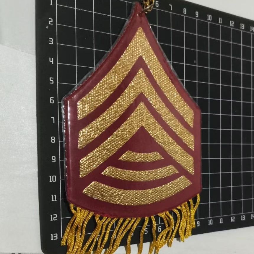 gantungan mobil Akmil