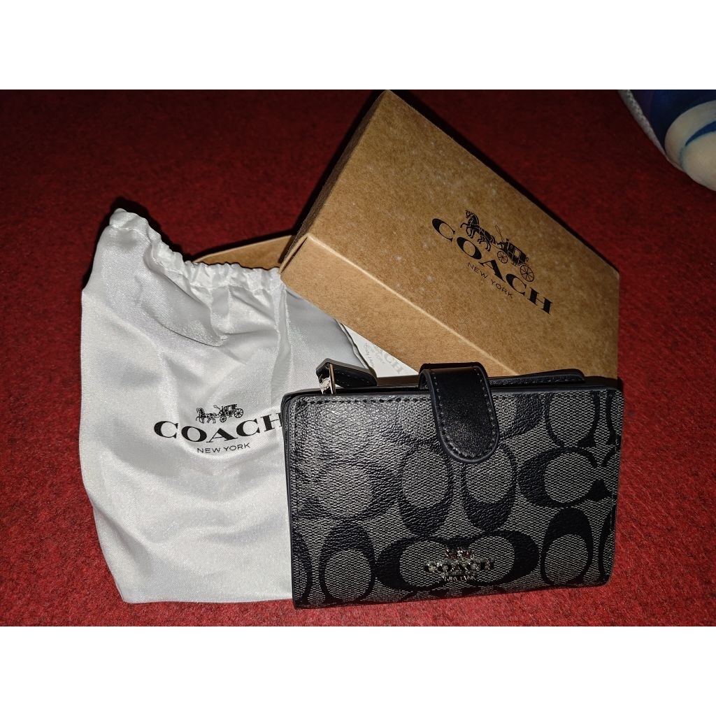 Preloved Dompet Wanita Merk Coach