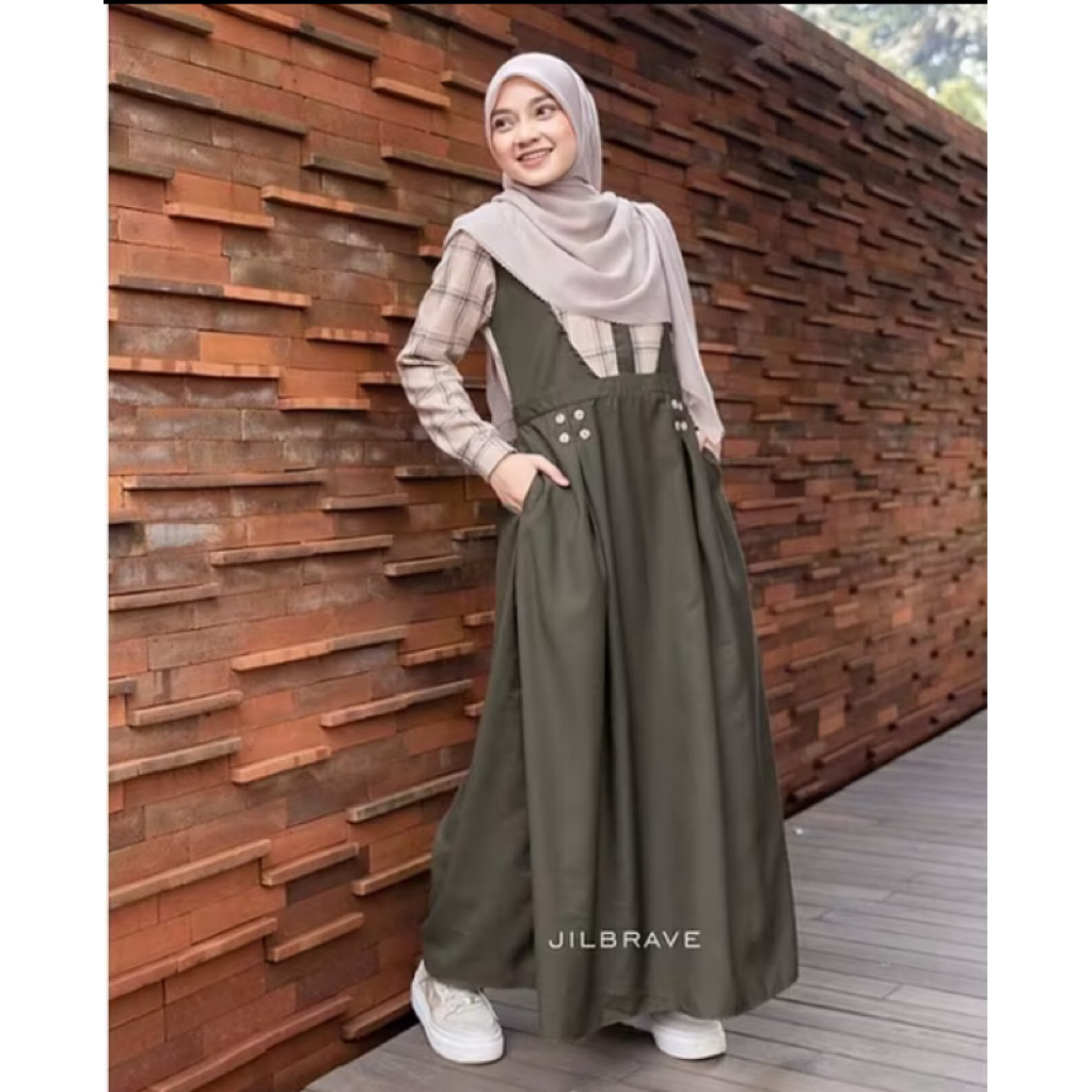 Yurim Overall size M Dress original Jilbrave.official (preloved)