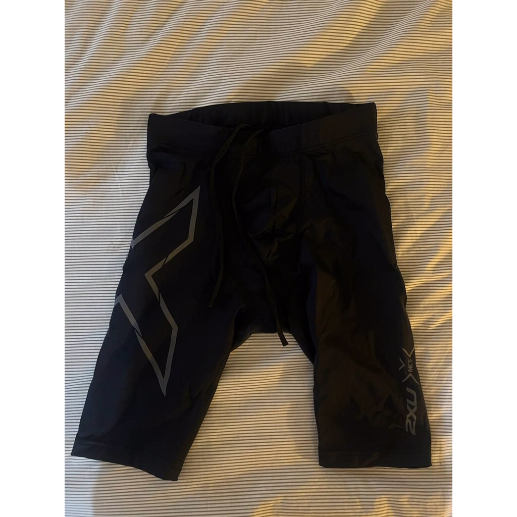 2xu compression tights size MCS