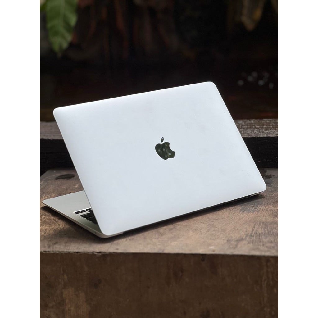 MacBook Air M1 8GB/256GB 13inch