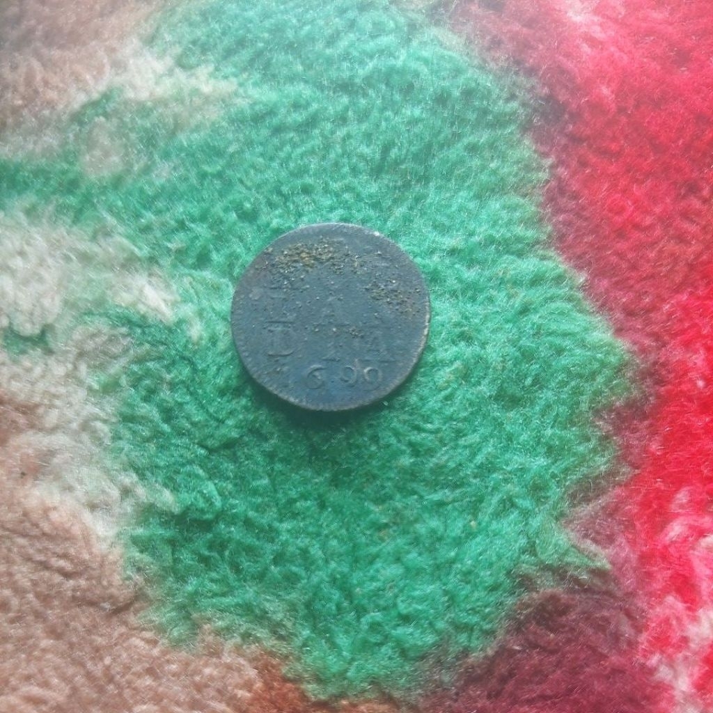 Koin perak langka tua tahun 1699. asli