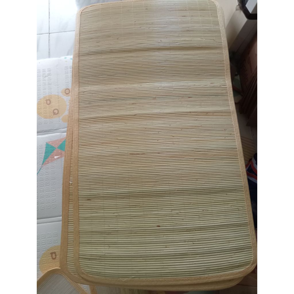 Rotan /Lampit ukuran Sajadah khas kalimantan