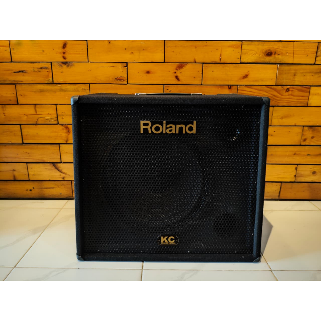 BERMUTU Amply KB300 / Roland KC550 Lokal Amply Vocal Keyboard Kendang **