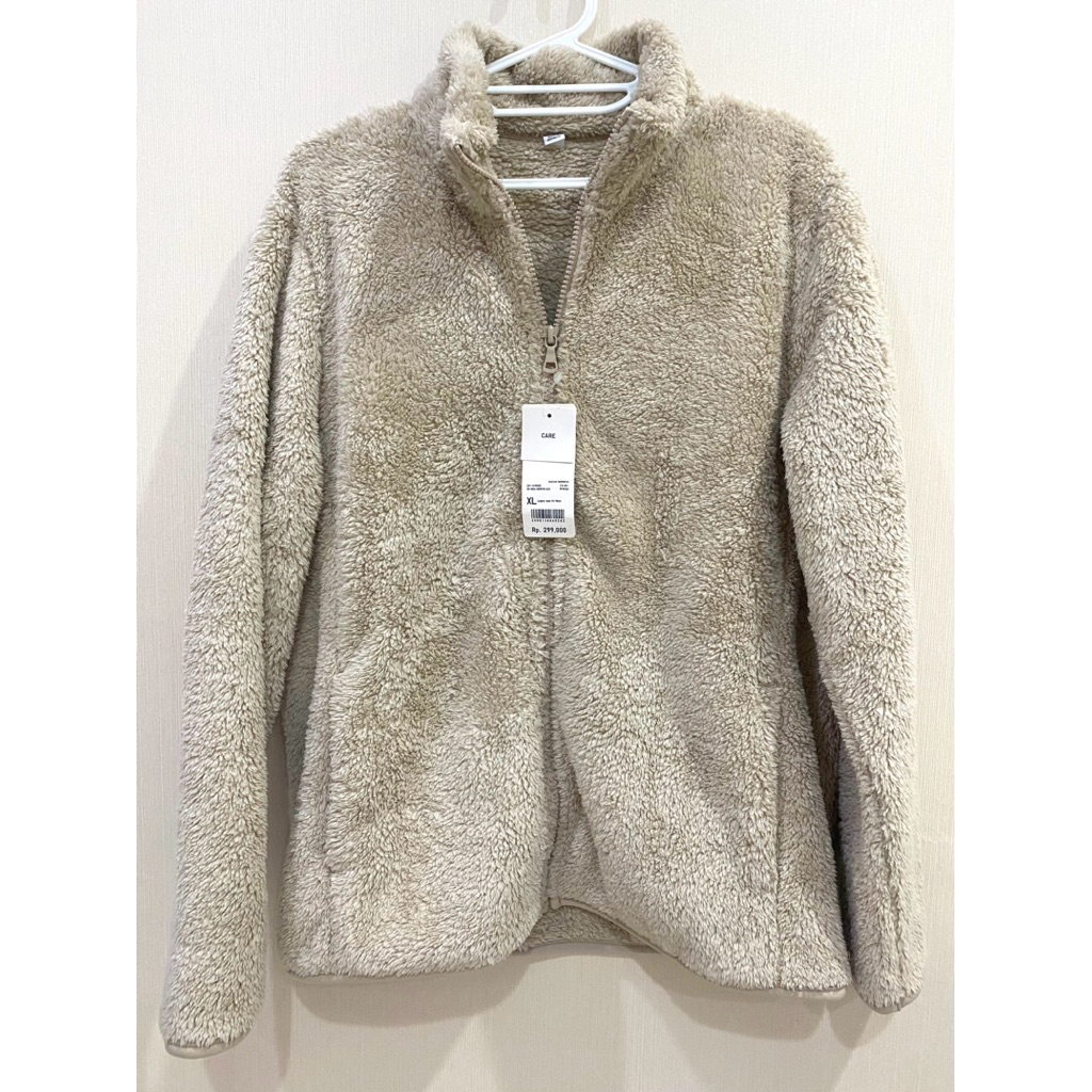 Jaket Uniqlo Fleece Bulu Lembut size XL / New Women Jaket Uniqlo /Original/ Ready (NEW)