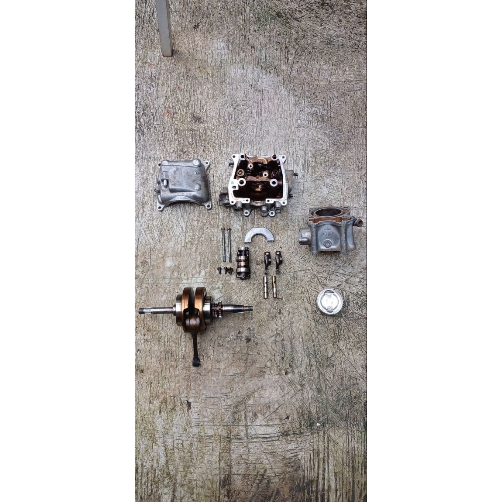 Part Daleman mesin vario 150cc originl copotan