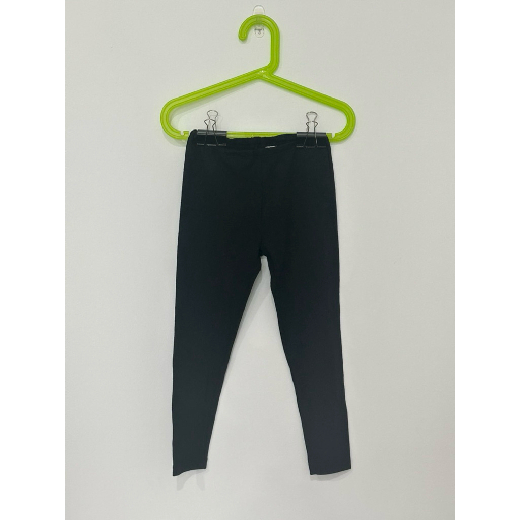 UNIQLO KIDS HEATTECH EXTRA WARM legging