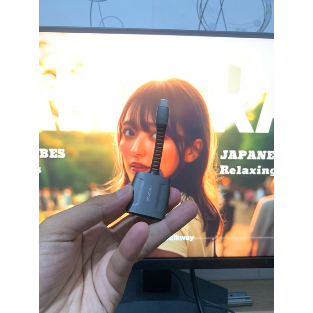 MCDODO Splitter Converter Lightning CA-6340 (preloved)