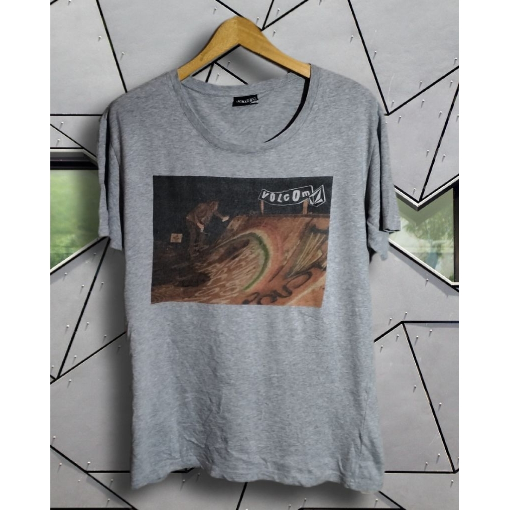 volcom vintage kaos second/preloved/branded