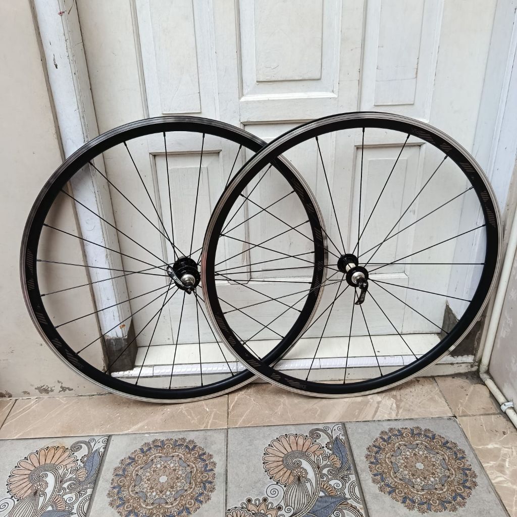 Whelset Rimbrake PRO by oxo bearing sepeda roadbike 700c balap