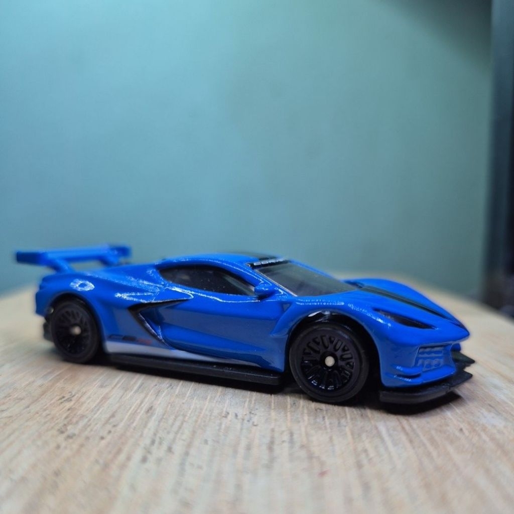 HOT WHEELS CORVETTE C8R BIRU