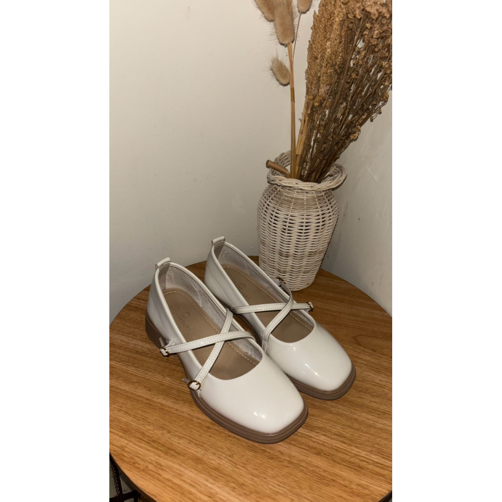 Sepatu docmart korea/Sepatu Mary Jane/ Maryjane shoes/Sepatu Wanita Remaja