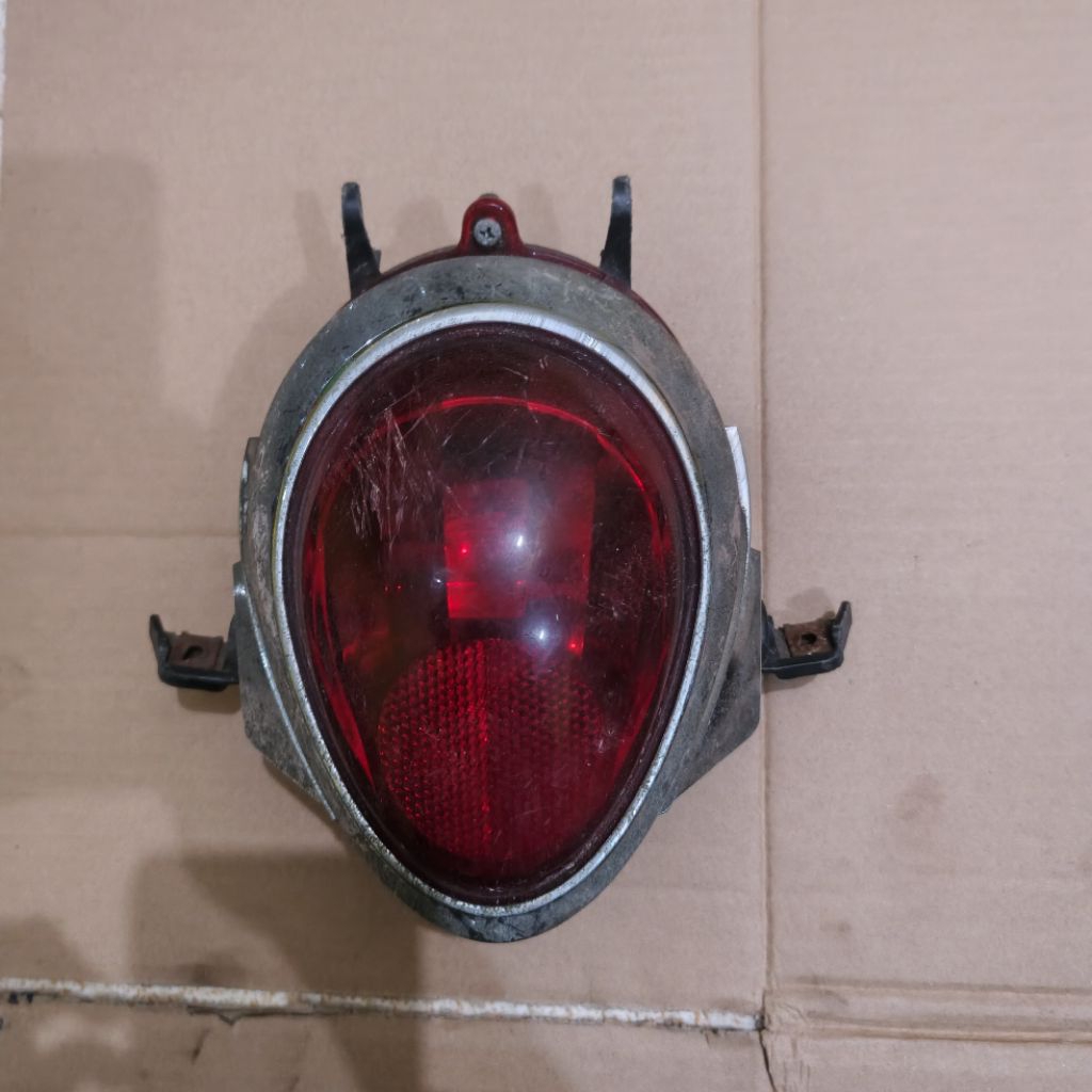 Lampu stop Yamaha Fino Karbu Fino lama lampu belakang fino Original