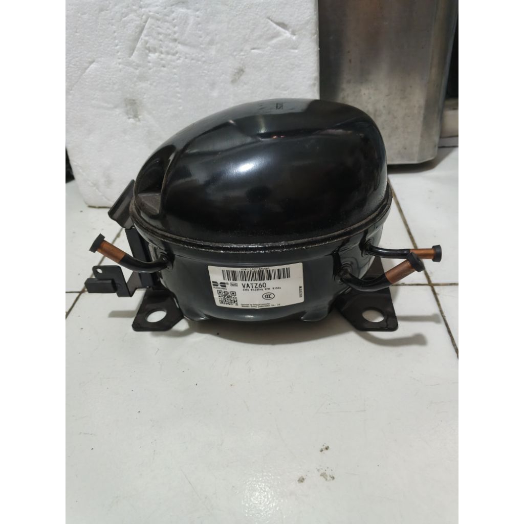 Aqua kompresor kulkas inverter 2 pintu 1/6pk Vatz60 original