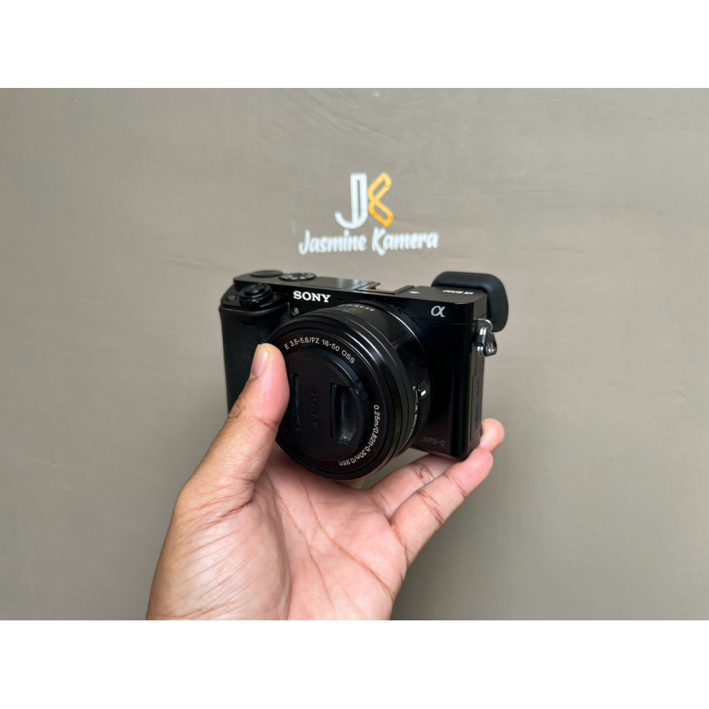 KAMERA MIRROLES SONY A6000 LENSA KIT